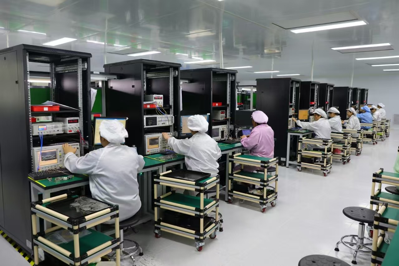 Wuhan The One Micro Technology Co., Ltd. ligne de production en usine