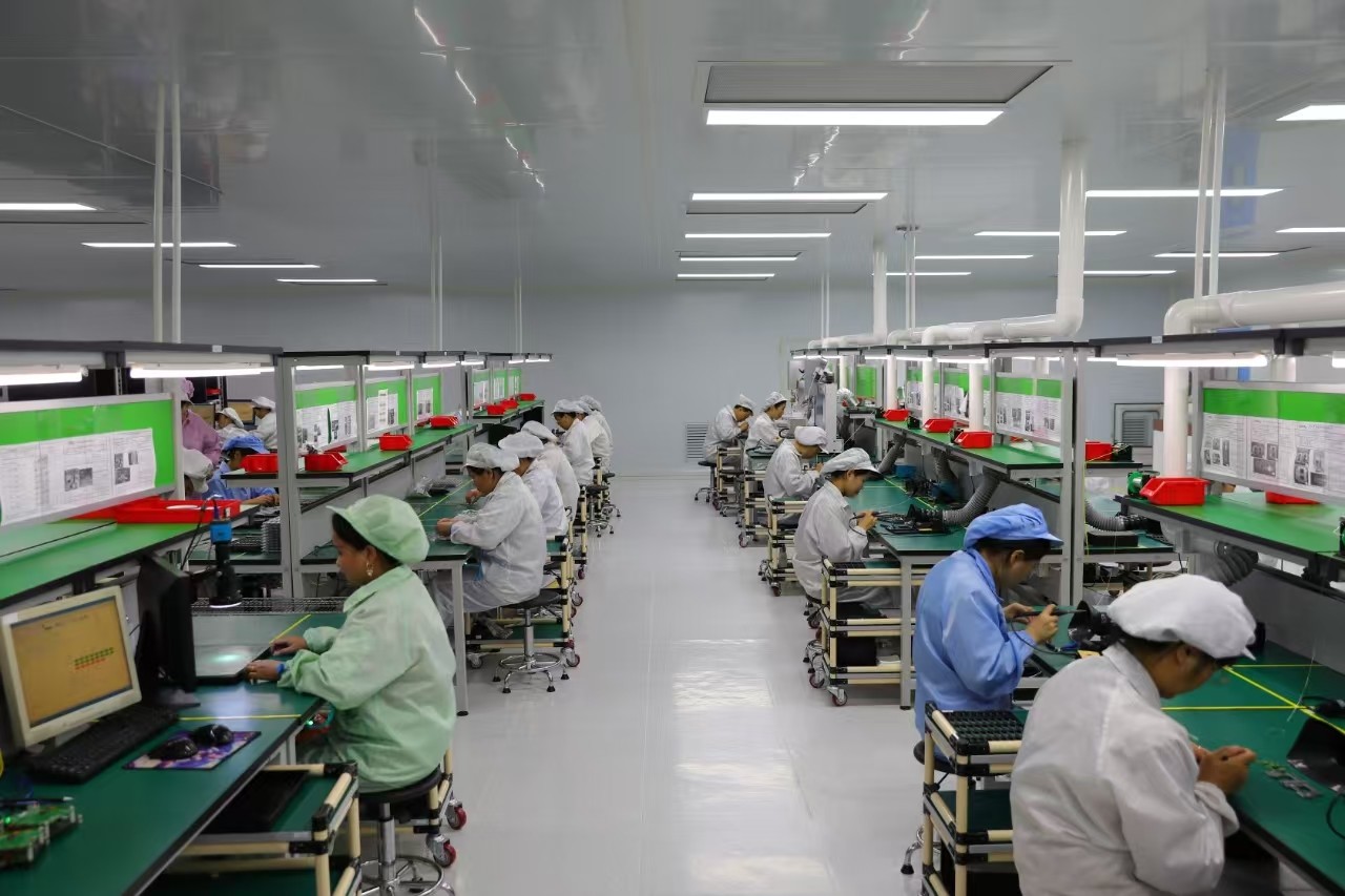 Wuhan The One Micro Technology Co., Ltd. ligne de production en usine